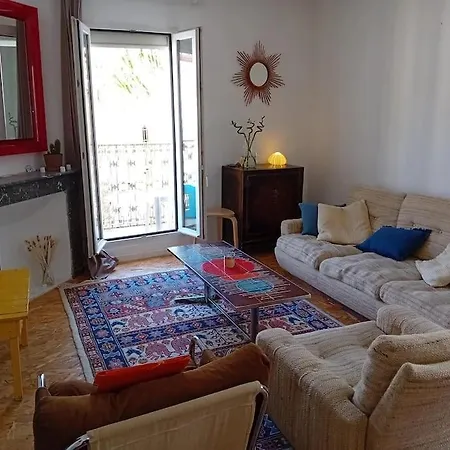 Cosy, Climatise, Au Coeur De Lägenhet